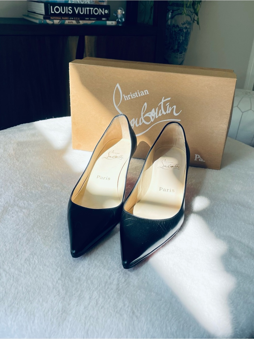 Vintage Christian Louboutin Classic Black Leather Pumps - Red Bottoms Size 37